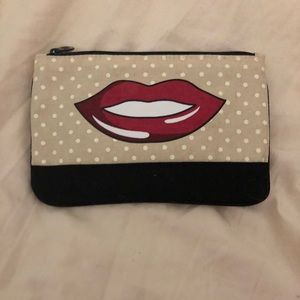 Ipsy makeup bag